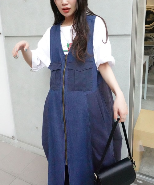 CORNERS（コーナーズ）の「デニム切り替えジャンスカ（ジャンパースカート・レディース・インディゴブルー/キナリ/ブラック/カーキ・FREE）」の10枚目の写真