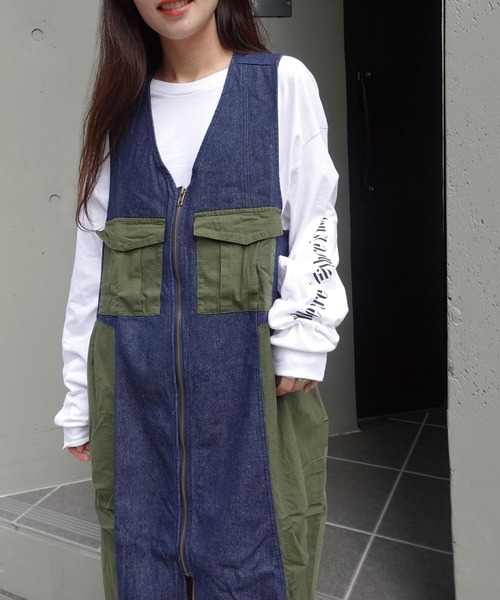 CORNERS（コーナーズ）の「デニム切り替えジャンスカ（ジャンパースカート・レディース・インディゴブルー/キナリ/ブラック/カーキ・FREE）」の15枚目の写真