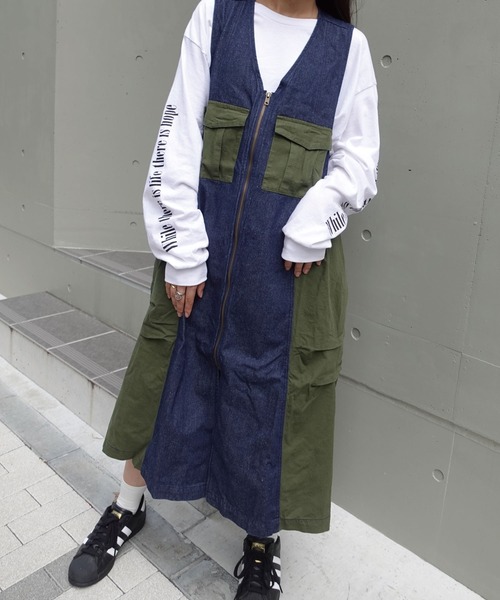 CORNERS（コーナーズ）の「デニム切り替えジャンスカ（ジャンパースカート・レディース・インディゴブルー/キナリ/ブラック/カーキ・FREE）」の17枚目の写真