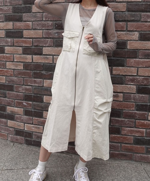 CORNERS（コーナーズ）の「デニム切り替えジャンスカ（ジャンパースカート・レディース・インディゴブルー/キナリ/ブラック/カーキ・FREE）」の20枚目の写真