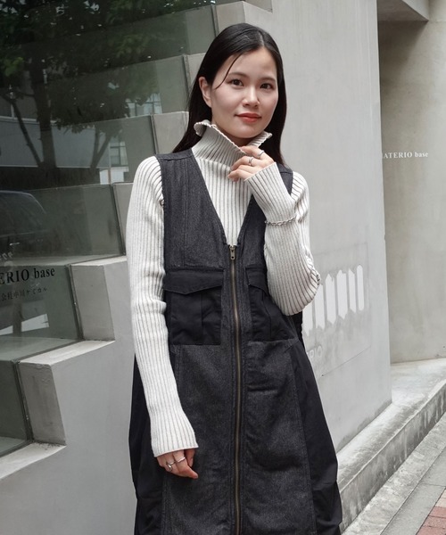 CORNERS（コーナーズ）の「デニム切り替えジャンスカ（ジャンパースカート・レディース・インディゴブルー/キナリ/ブラック/カーキ・FREE）」の22枚目の写真