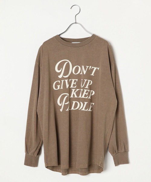 BAYFLOW（ベイフロー）の「[オーバーサイズ]ピグメントロゴロンＴ（Tシャツ/カットソー・レディース・ピンク/チャコール/グリーン/ブラウン/カーキ/オフホワイト・SMALL/MEDIUM）」の14枚目の写真