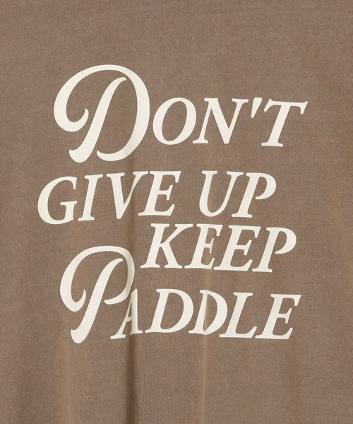 BAYFLOW（ベイフロー）の「[オーバーサイズ]ピグメントロゴロンＴ（Tシャツ/カットソー・レディース・ピンク/チャコール/グリーン/ブラウン/カーキ/オフホワイト・SMALL/MEDIUM）」の22枚目の写真