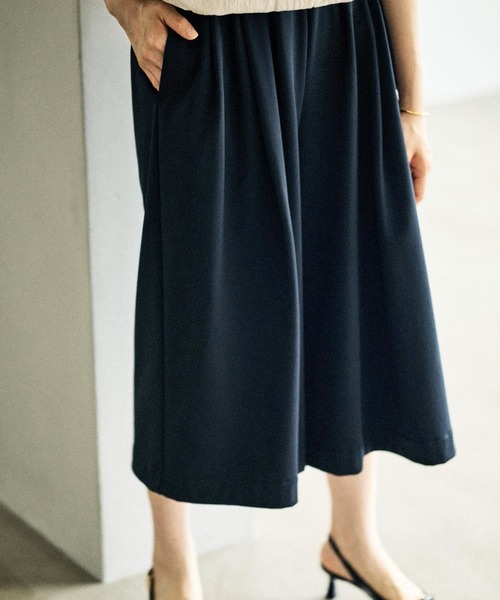 ROPE'（ロペ）の「スウェットフレアワイド（その他パンツ・レディース・ブラック/ベージュ・FREE）」の9枚目の写真