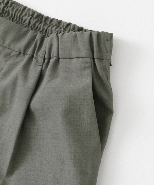 EKAL（エカル）の「『UR TECH DRYLUXE』ハイツイストイージートラウザー（その他パンツ・メンズ・モカ/チャコールグレー・MEDIUM/LARGE）」の21枚目の写真