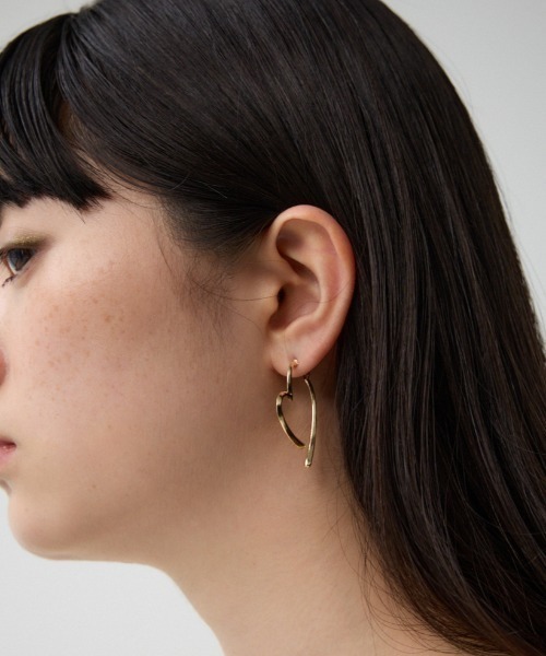 ハートシェイプスウィングピアス（ピアス（両耳用））｜AZUL BY MOUSSY