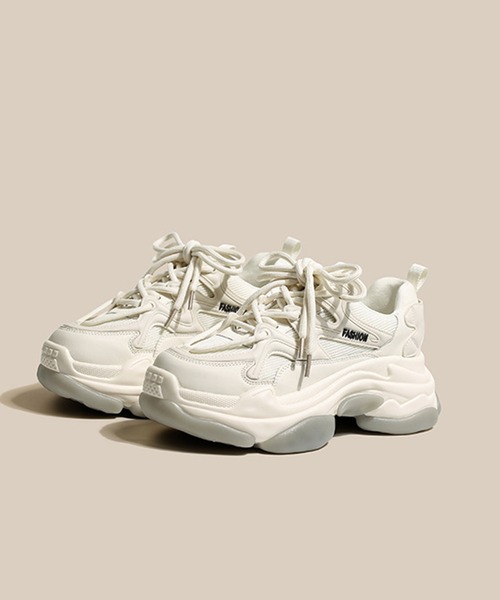 shoes365（シューズスリーシックスファイヴ）の「【shoes365】ダブル紐デザイン厚底メッシュスニーカー（スニーカー・レディース・ブラック/ホワイト・22.5cm/23.0cm/23.5cm/24.0cm/24.5cm/25.0cm）」の16枚目の写真