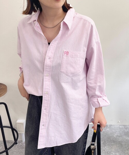 fredy emue(フレディエミュ)の「FR刺繍ベーシックシャツ(シャツ/ブラウス・レディース・オフホワイト/グレー/ブルー系その他/ピンク系その他/ベビーピンク/サックスブルー・38)」の17枚目の写真