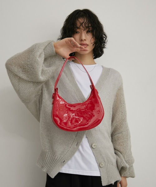 Aunt Marie's（アントマリーズ）の「エナメルムーンワンハンドルミニバッグ（ハンドバッグ・レディース・アイボリー/ブラック/レッド・FREE）」の14枚目の写真