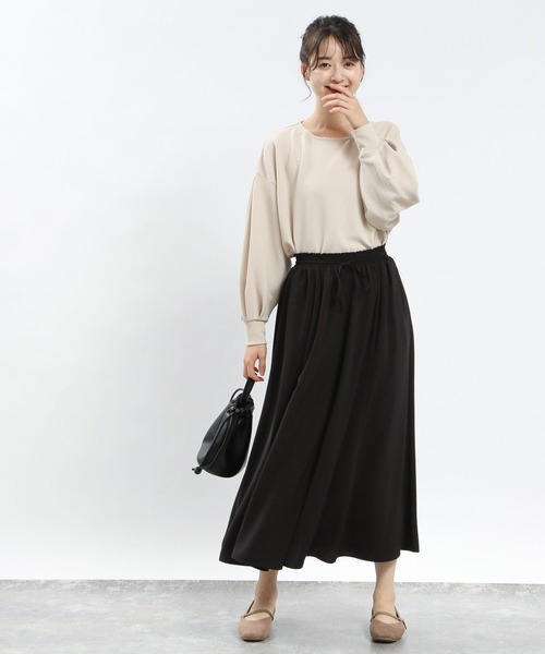 GLOBAL WORK Smile Seed Store（グローバルワーク スマイルシードストア）の「フクレジャガード袖ボリューム/121896（Tシャツ/カットソー・レディース・モカ/チャコール/ブラック/グレイッシュベージュ・X-LARGE/LARGE/SMALL/MEDIUM）」の6枚目の写真