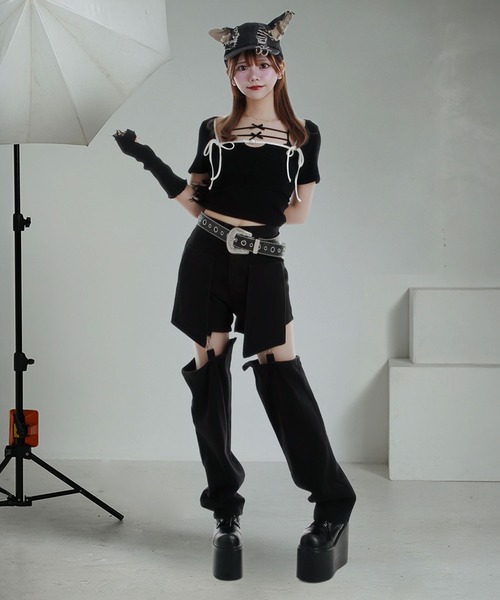 Diable baiser(ディアブルベーゼ)の「ショート&ロング2wayルーズデニムワイドパンツ(デニムパンツ・レディース・ブラック・SMALL/MEDIUM/LARGE/LL)」の4枚目の写真