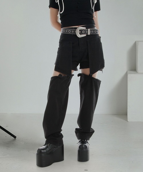 Diable baiser(ディアブルベーゼ)の「ショート&ロング2wayルーズデニムワイドパンツ(デニムパンツ・レディース・ブラック・SMALL/MEDIUM/LARGE/LL)」の17枚目の写真