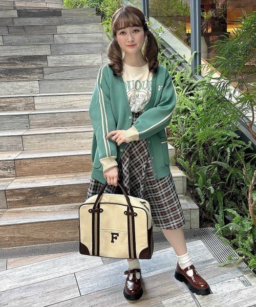 F i.n.t(フィント)の「トラックラインニットカーディガン/fint(カーディガン/ボレロ・レディース・ベージュ/レッド/グリーン・FREE)」の4枚目の写真