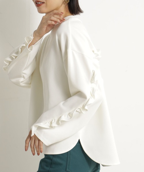 FOUND GOOD（ファウンドグッド）の「ポンチバックフリルPO/LS（Tシャツ/カットソー・レディース・ベージュ/ホワイト系5/ブルー系2/ブラック・L/M/S）」の5枚目の写真