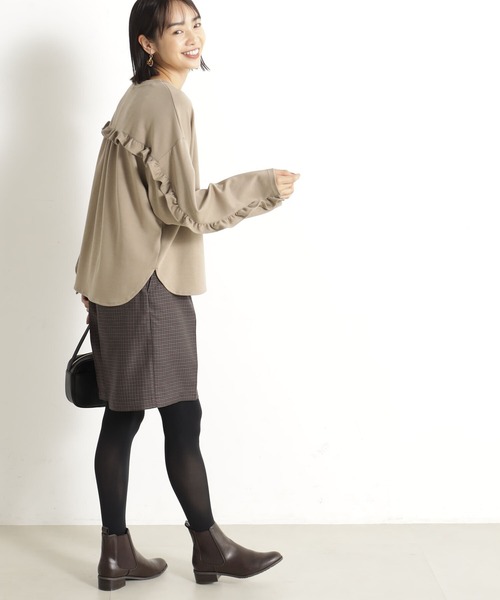 FOUND GOOD（ファウンドグッド）の「ポンチバックフリルPO/LS（Tシャツ/カットソー・レディース・ベージュ/ホワイト系5/ブルー系2/ブラック・L/M/S）」の16枚目の写真