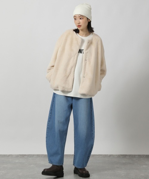 LAKOLE（ラコレ）の「ノーカラーファーブルゾン / 135667（ブルゾン・レディース・チャコール/アイボリー・MEDIUM/SMALL）」の9枚目の写真