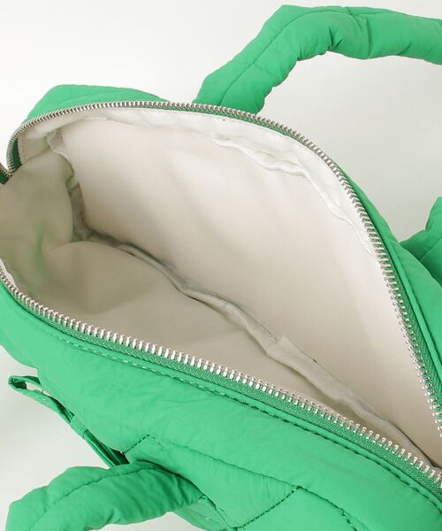 WEGO（ウィゴー）の「WEGO/パフリボンハンドバッグ（ハンドバッグ・レディース・グリーン/アイボリー/ブラック・FREE）」の8枚目の写真