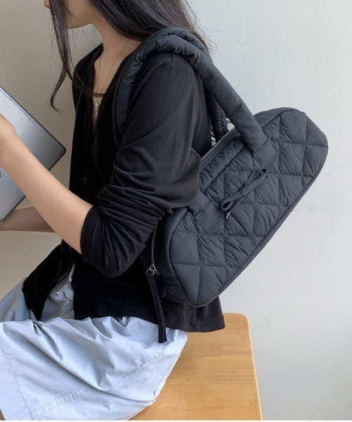 WEGO（ウィゴー）の「WEGO/パフリボンハンドバッグ（ハンドバッグ・レディース・グリーン/アイボリー/ブラック・FREE）」の3枚目の写真