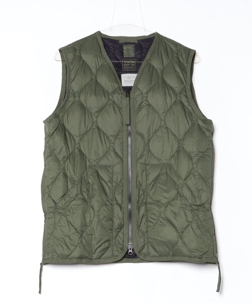 TAION（タイオン）の「【TAION】タイオン MILITARY V NECK W-ZIP DOWN VEST TAION-001ALSZML-1（ベスト・メンズ・ベージュ系その他/ネイビー/ブラック/ダークオリーブ/その他・SMALL/MEDIUM/LARGE/X-LARGE/XX-LARGE）」の3枚目の写真