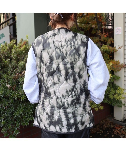 TAION（タイオン）の「【TAION】タイオン MILITARY V NECK W-ZIP DOWN VEST TAION-001ALSZML-1（ベスト・メンズ・ベージュ系その他/ネイビー/ブラック/ダークオリーブ/その他・SMALL/MEDIUM/LARGE/X-LARGE/XX-LARGE）」の11枚目の写真