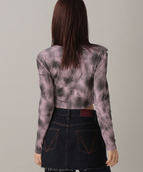 FOREVER 21（フォーエバー トゥエンティーワン）の「【2024FW】モヤ柄コンパクトカットソー（Tシャツ/カットソー・レディース・ナチュラル/ピンク/ブラック・FREE）」の9枚目の写真