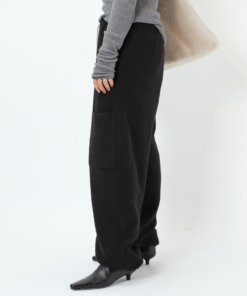 walenode(ウェルノード)の「【walenode / ウェルノード 】ウールブークレ サイドポケットパンツ(その他パンツ・レディース・ブラック・FREE)」の2枚目の写真