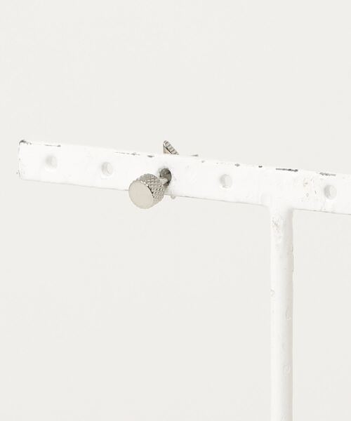 ANCHOR(アンカー)の「スモール スターピアス(ピアス(片耳用)・メンズ・シルバー・FREE)」の2枚目の写真