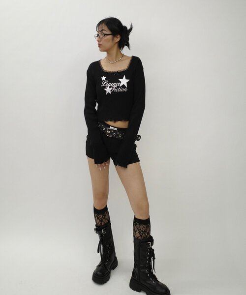 WHO'S WHO gallery（フーズフーギャラリー）の「スクエアネックレースニット（ニット/セーター・レディース・パープル/ブラック/ピンク/オフホワイト・FREE）」の9枚目の写真