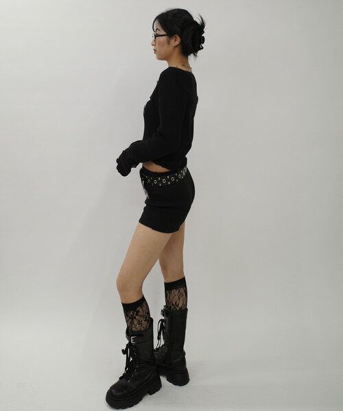 WHO'S WHO gallery（フーズフーギャラリー）の「スクエアネックレースニット（ニット/セーター・レディース・パープル/ブラック/ピンク/オフホワイト・FREE）」の10枚目の写真