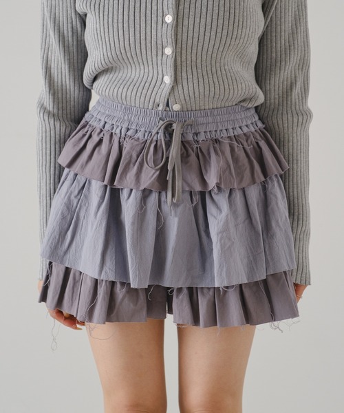 RAY CASSIN（レイカズン）の「カットオフティアードミニスカパン（スカート・レディース・グレー/アイボリー/ブラック系その他2/ホワイト・FREE）」の20枚目の写真