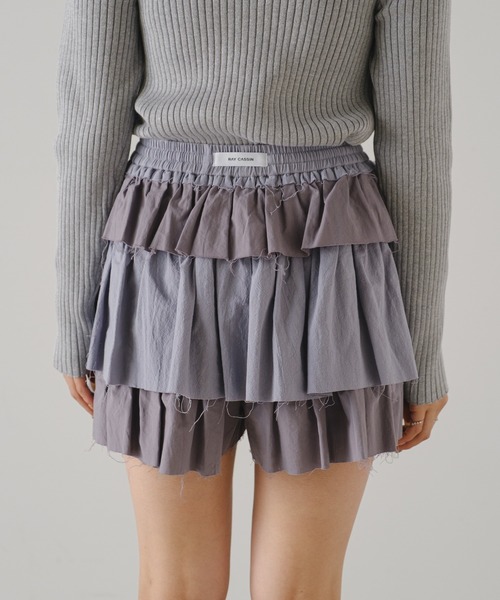 RAY CASSIN（レイカズン）の「カットオフティアードミニスカパン（スカート・レディース・グレー/アイボリー/ブラック系その他2/ホワイト・FREE）」の22枚目の写真
