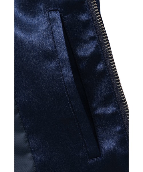 TORNADO MART（トルネードマート）の「TORNADO MART∴ブラックサーフスカジャン（スカジャン・メンズ・ネイビー/ブラック・XXL/L/M/LL）」の11枚目の写真