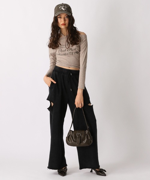 FOREVER 21(フォーエバー トゥエンティーワン)の「【2025SS】ヴィンテージライクサイドカットアウトスウェットパンツ(スウェットパンツ・レディース・ピンク/ブラック/カーキ/グレー・SMALL/MEDIUM)」の13枚目の写真