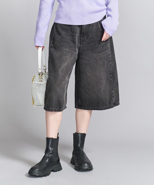 BEAUTY&YOUTH UNITED ARROWS(ビューティーアンドユースユナイテッドアローズ)の「コットンデニム ハーフパンツ(その他パンツ・レディース・コバルトブルー/ブラック・S/M)」の2枚目の写真