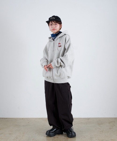 tombonia(トムボニア)の「Muck zip hoodie / ムクジップフーディー(パーカー・メンズ・ネイビー/ライトグレー・MEDIUM/LARGE)」の17枚目の写真