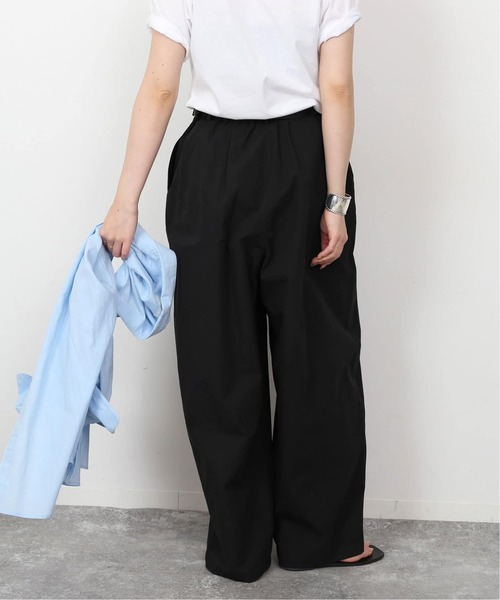 SLOBE IENA(スローブイエナ)の「《追加》ボリュームギャザーイージーパンツ(その他パンツ・レディース・ブラック/ブラウン・38/36)」の20枚目の写真