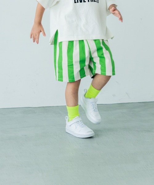 LOWRYS FARM（ローリーズファーム）の「デッキショートパンツ　 290699（その他パンツ・キッズ・オフホワイト/ホワイト×ブラック/ブラック/マルチ/グリーン/ブラウン/ピンク・110cm/120cm/130cm/140cm/150cm）」の5枚目の写真