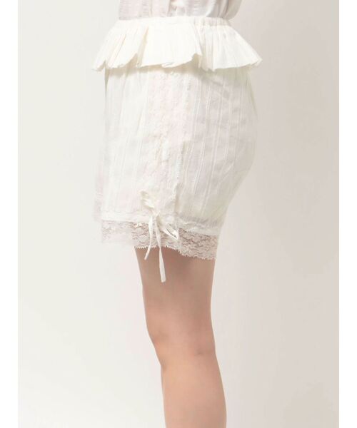merry jenny（メリージェニー）の「デコラティブレースショートパンツ（その他パンツ・レディース・オフホワイト/グレー・FREE）」の10枚目の写真