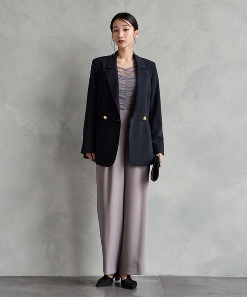 AIMER（エメ）の「ゴールドボタンテーラードジャケット（テーラードジャケット・レディース・ベージュ/ネイビー・MEDIUM）」の5枚目の写真