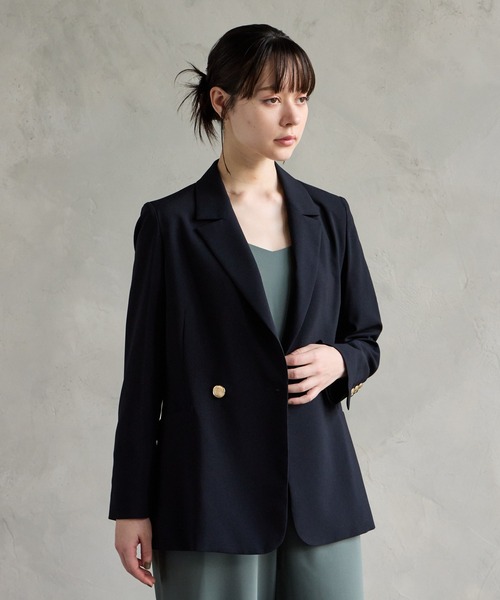 AIMER（エメ）の「ゴールドボタンテーラードジャケット（テーラードジャケット・レディース・ベージュ/ネイビー・MEDIUM）」の12枚目の写真