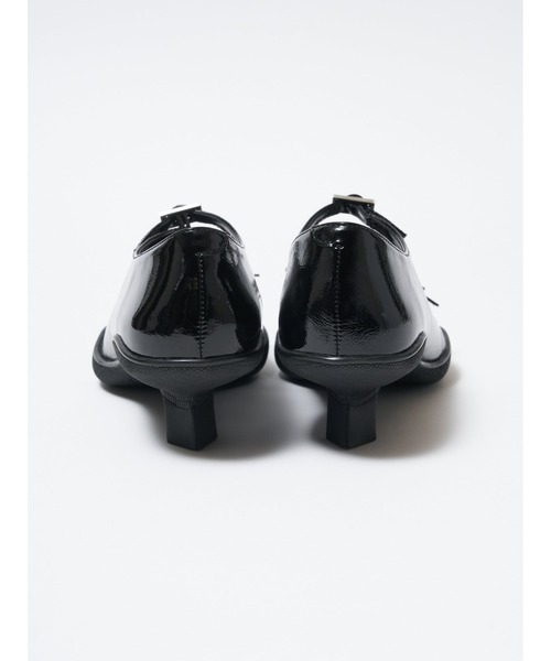 Bella lume(ベッラルーメ)の「《Bella Lume(ベッラルーメ)》アイレットパンプス(パンプス・レディース・ブラック/アイボリー・LARGE/MEDIUM/SMALL)」の19枚目の写真