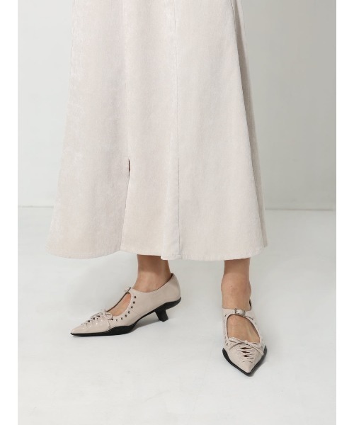 Bella lume(ベッラルーメ)の「《Bella Lume(ベッラルーメ)》アイレットパンプス(パンプス・レディース・ブラック/アイボリー・LARGE/MEDIUM/SMALL)」の15枚目の写真