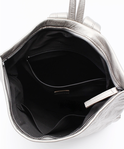 ear PAPILLONNER（イアパピヨネ）の「アルミリュック（バックパック/リュック・レディース・ブロンズ/シルバー・FREE）」の10枚目の写真