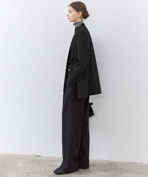 tageechita（タジチタ）の「【tageechita】TRツイル タックワイド ストレートパンツ（スラックス・レディース・ブラック/ライトベージュ・XS/S/M/L）」の14枚目の写真