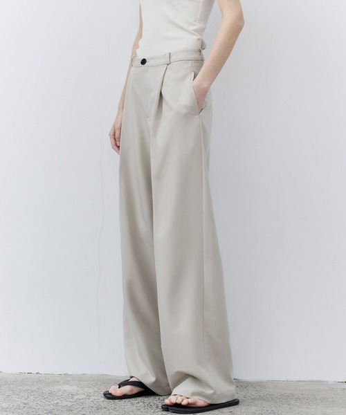tageechita（タジチタ）の「【tageechita】TRツイル タックワイド ストレートパンツ（スラックス・レディース・ブラック/ライトベージュ・XS/S/M/L）」の18枚目の写真