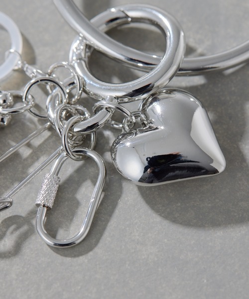 セール】《インフルエンサーUtaha企画》ミニハート付きビッグフープ