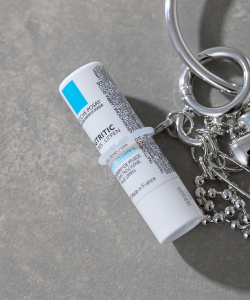 ear PAPILLONNER(イアパピヨネ)の「《インフルエンサーUtaha企画》ミニハート付きビッグフープチャーム(チャーム・レディース・シルバー・FREE)」の9枚目の写真