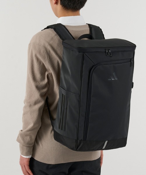 リュックサック バックパック B4サイズ PC15.6インチ収納 30L