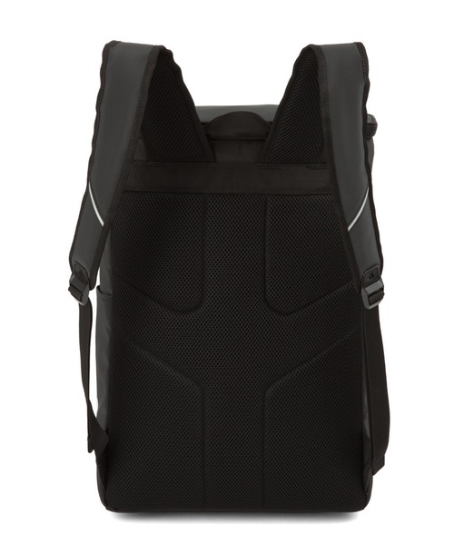 adidas(アディダス)の「リュックサック バックパック B4サイズ PC15.6インチ収納 30L 68571(バックパック/リュック・メンズ・ブラック×ブラック/ブラック×ホワイト/ブラック×ゴールド・FREE)」の14枚目の写真