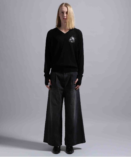 BLAYMORE(ブレイモア)の「【BLAYMORE】Waterlily V-neck Knit / 睡蓮刺繍 サムホール(ニット/セーター・メンズ・ブラック/ピンク・M/S)」の3枚目の写真